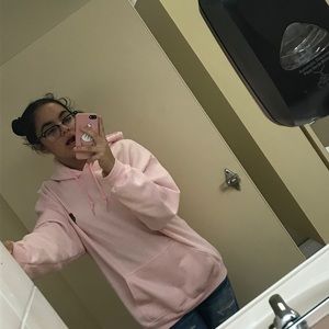 Meet your Posher, Mimi